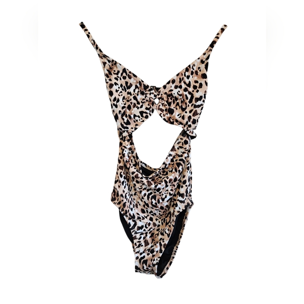 Time and Tru Womens Leopard Print One Piece Swim Suit Size Med.